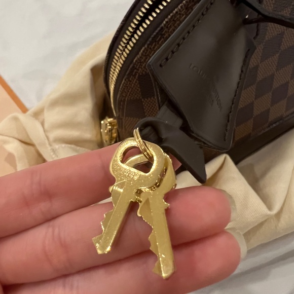 LV alma BB authentic - Picture 11 of 12